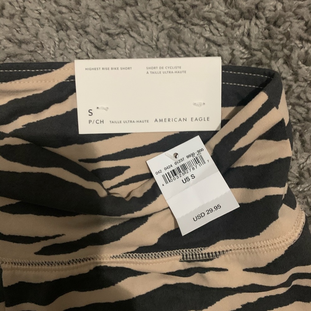 American Eagle Biker Shorts